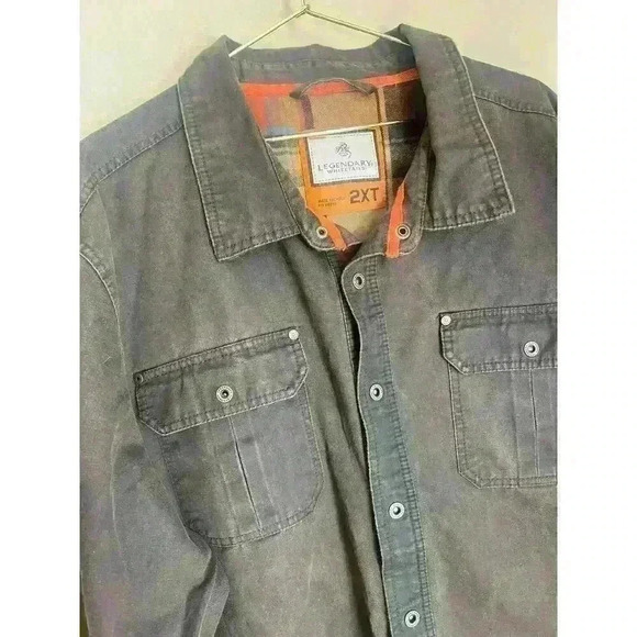 legendary whitetails button down shirt size 2xl - Picture 3 of 6